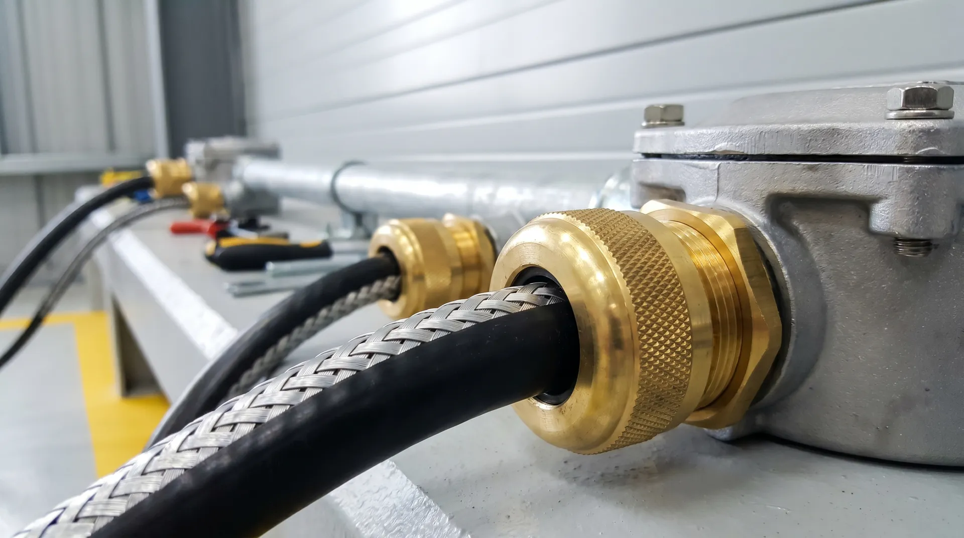 Canadian Cables for Hazardous Locations: TECK90, MC-HL, AC90, ACWU90